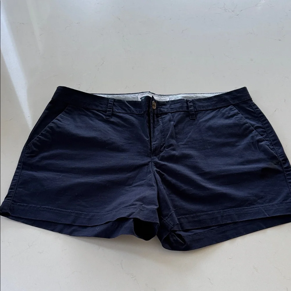 Old Navy Dark Blue Women's Bermudas Size: 12 NWOT ✨🩳
